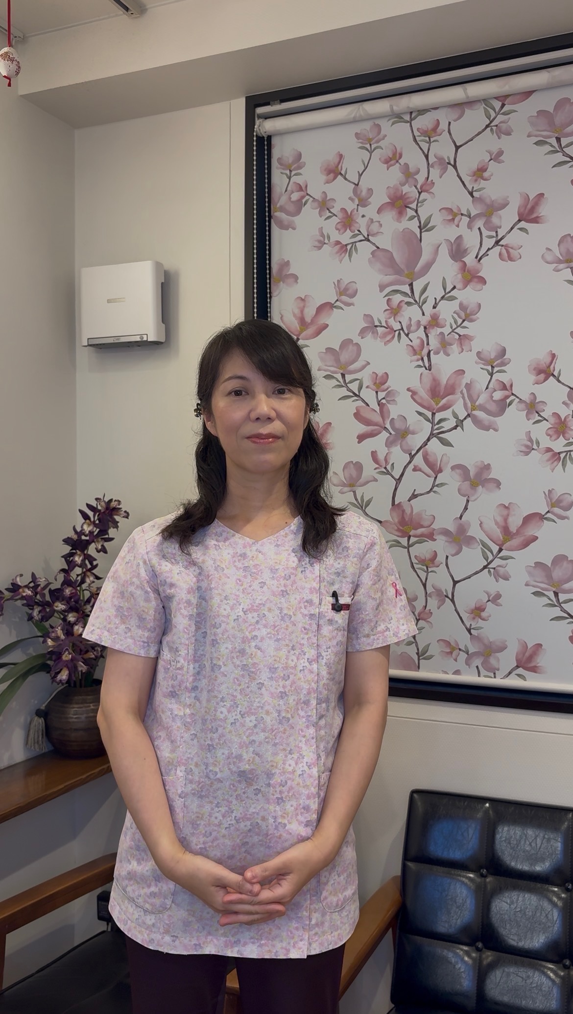 簗詰友美院長
